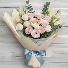 Букет цветов из:  Лизиантусы в Краснощёково