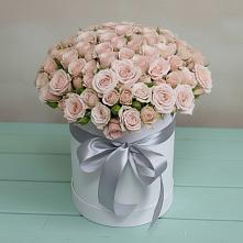 Цветочная композиция из Розы в шляпной коробке в Краснощёково