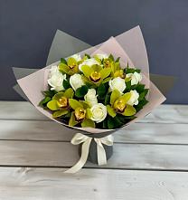 Букет цветов из:  Орхидеи и Розы в Краснощёково