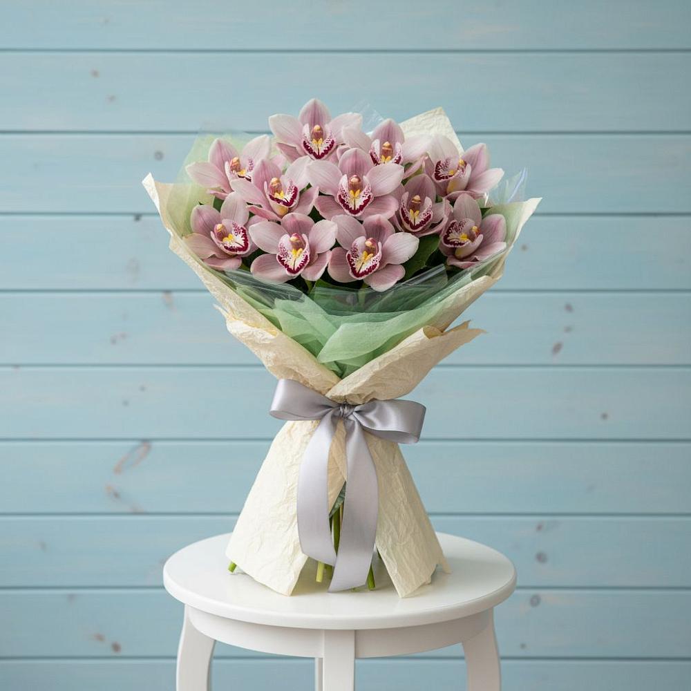 Букет цветов из: Орхидеи и Розы в Краснощёково
