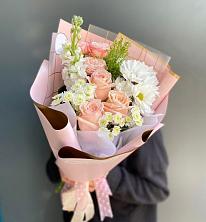 Букет цветов из:  Хризантемы и Розы в Краснощёково