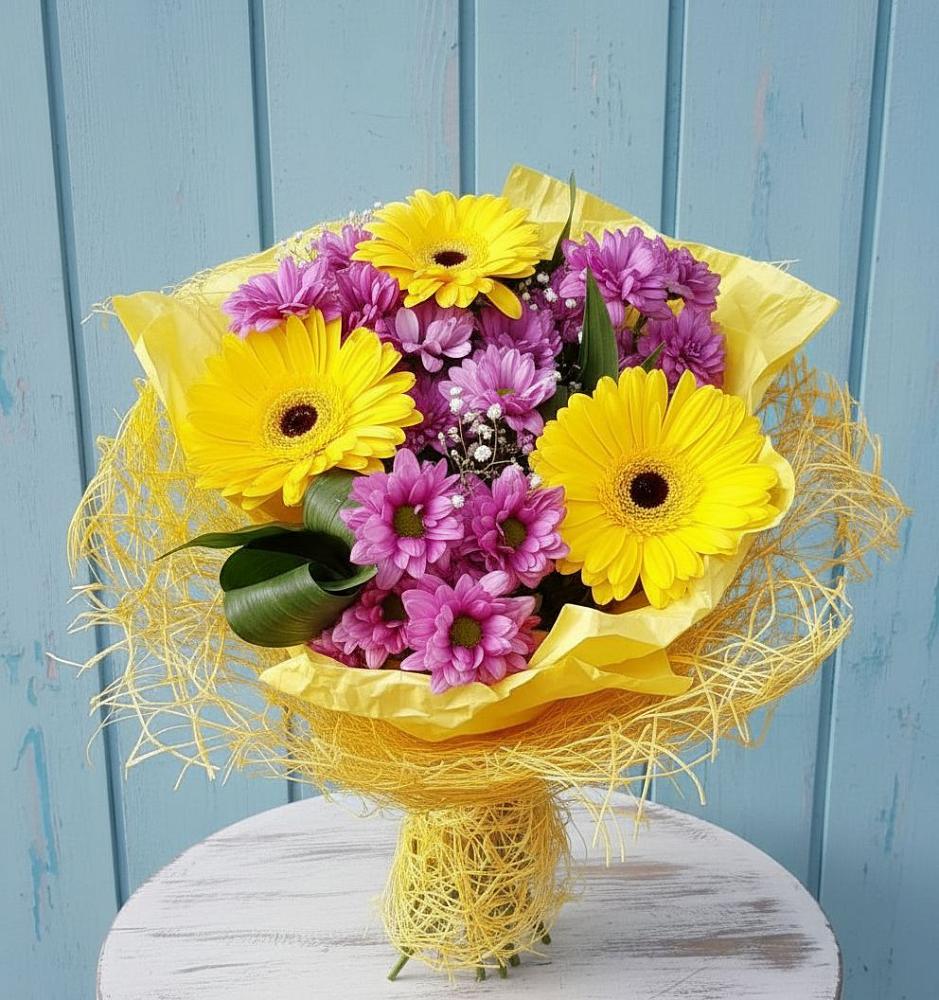 Букет цветов из: Хризантемы и Герберы в Краснощёково