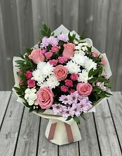Букет цветов из:  Альстромерии, Гвоздики, Розы и Хризантемы в Краснощёково