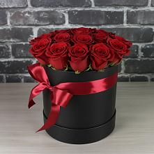 Цветочная композиция из Розы в шляпной коробке #REPLACE_PRED# Краснощёково