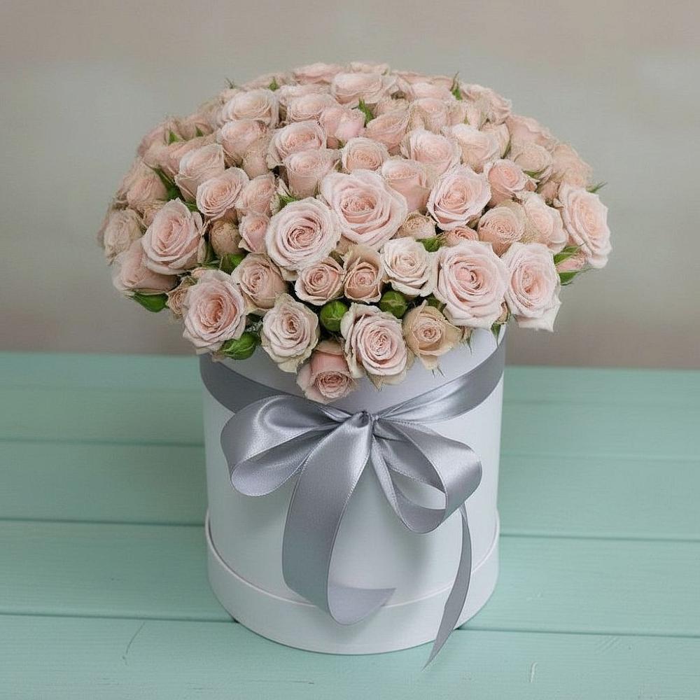 Цветочная композиция из Розы в шляпной коробке в Краснощёково